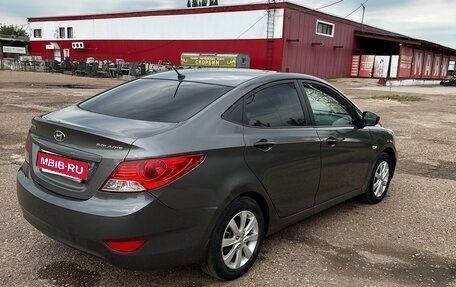 Hyundai Solaris II рестайлинг, 2012 год, 675 000 рублей, 5 фотография