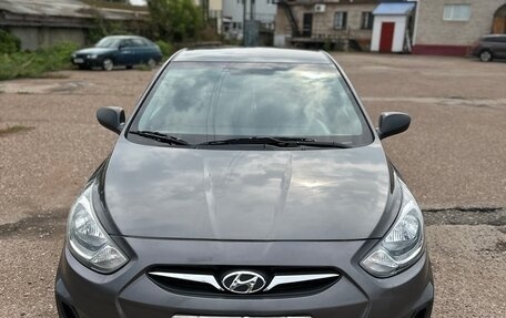 Hyundai Solaris II рестайлинг, 2012 год, 675 000 рублей, 8 фотография