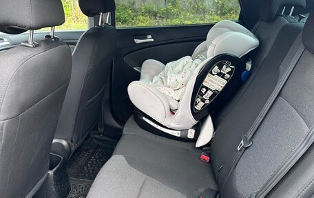 Hyundai Solaris II рестайлинг, 2012 год, 675 000 рублей, 12 фотография