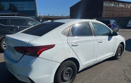 Hyundai Solaris II рестайлинг, 2018 год, 530 000 рублей, 4 фотография