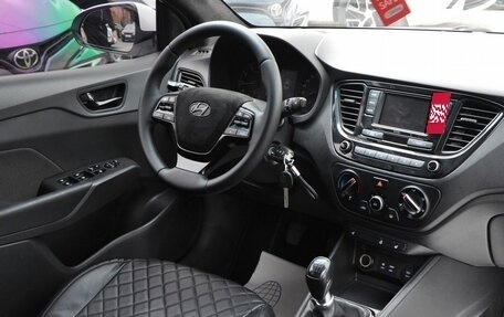 Hyundai Solaris II рестайлинг, 2018 год, 1 250 000 рублей, 11 фотография