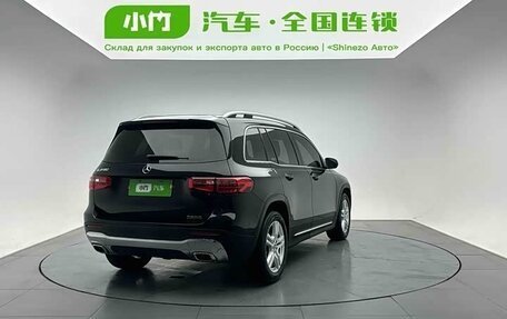 Mercedes-Benz GLB, 2022 год, 2 613 009 рублей, 3 фотография
