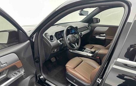 Mercedes-Benz GLB, 2022 год, 2 613 009 рублей, 11 фотография