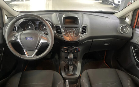 Ford Fiesta, 2016 год, 849 000 рублей, 10 фотография