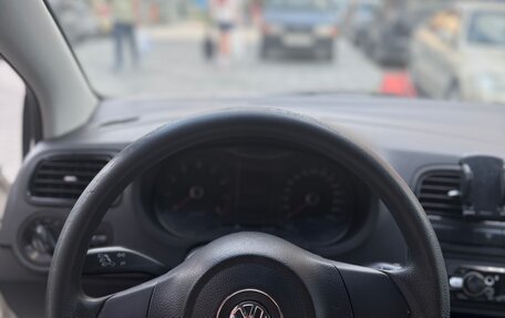 Volkswagen Polo VI (EU Market), 2013 год, 850 000 рублей, 9 фотография