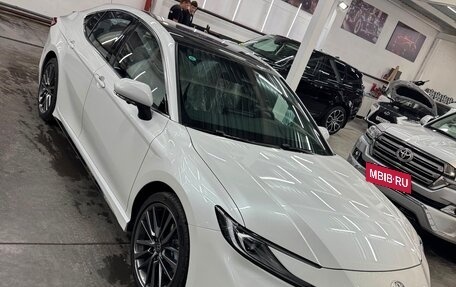 Toyota Camry, 2025 год, 3 800 000 рублей, 6 фотография