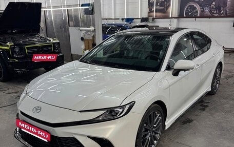 Toyota Camry, 2025 год, 3 800 000 рублей, 2 фотография