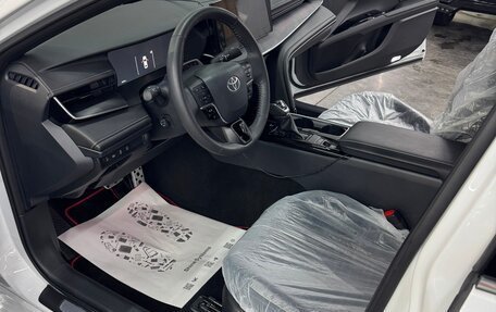 Toyota Camry, 2025 год, 3 800 000 рублей, 13 фотография