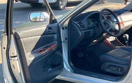 Toyota Camry V40, 2004 год, 780 000 рублей, 5 фотография