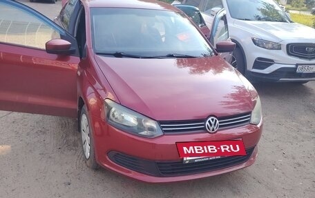 Volkswagen Polo VI (EU Market), 2012 год, 590 000 рублей, 2 фотография