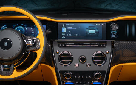 Rolls-Royce Cullinan, 2026 год, 67 990 000 рублей, 16 фотография