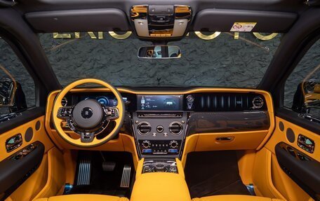 Rolls-Royce Cullinan, 2026 год, 67 990 000 рублей, 9 фотография