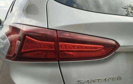 Hyundai Santa Fe IV, 2018 год, 2 400 000 рублей, 14 фотография