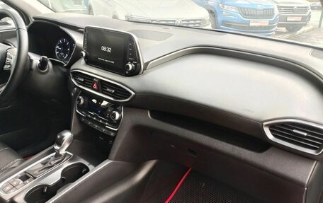 Hyundai Santa Fe IV, 2018 год, 2 400 000 рублей, 22 фотография