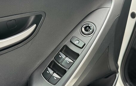 Hyundai i30 II рестайлинг, 2015 год, 999 000 рублей, 14 фотография