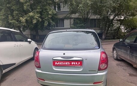 Daihatsu Storia, 2003 год, 214 000 рублей, 2 фотография