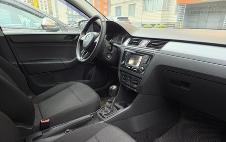 Skoda Rapid I, 2016 год, 890 000 рублей, 10 фотография