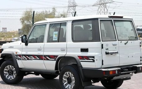 Toyota Land Cruiser 70, 2026 год, 10 285 000 рублей, 3 фотография