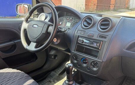 Ford Fiesta, 2007 год, 360 000 рублей, 13 фотография