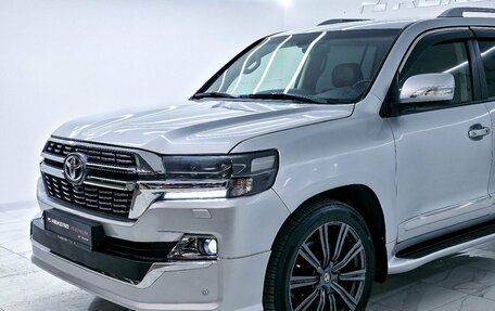 Toyota Land Cruiser 200, 2014 год, 3 200 000 рублей, 2 фотография