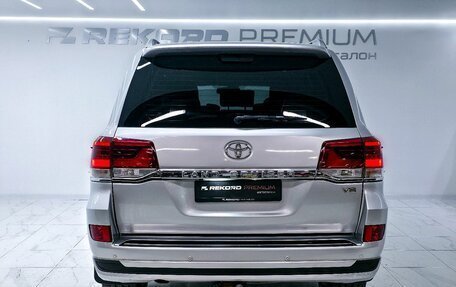 Toyota Land Cruiser 200, 2014 год, 3 200 000 рублей, 7 фотография