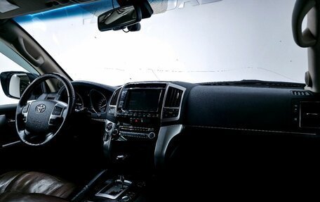 Toyota Land Cruiser 200, 2014 год, 3 200 000 рублей, 22 фотография