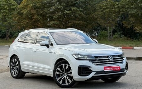 Volkswagen Touareg III, 2020 год, 4 990 000 рублей, 1 фотография
