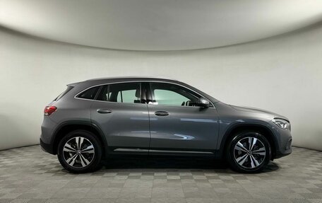 Mercedes-Benz GLA, 2020 год, 3 199 000 рублей, 4 фотография