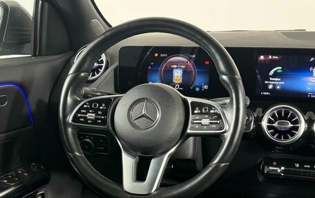 Mercedes-Benz GLA, 2020 год, 3 199 000 рублей, 17 фотография