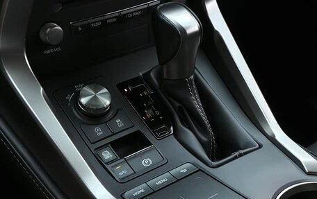 Lexus NX, 2022 год, 3 114 009 рублей, 10 фотография