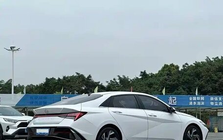 Hyundai Elantra, 2023 год, 1 466 320 рублей, 5 фотография