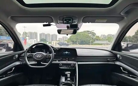 Hyundai Elantra, 2023 год, 1 466 320 рублей, 12 фотография