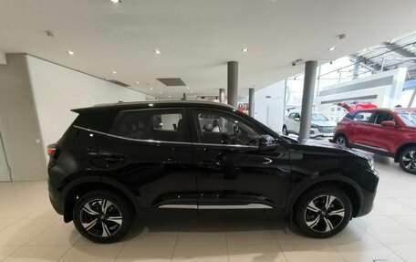 Chery Tiggo 4 I рестайлинг, 2025 год, 2 395 000 рублей, 7 фотография