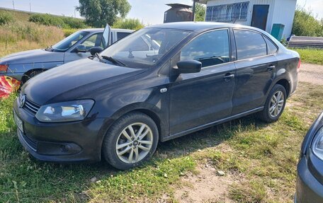 Volkswagen Polo VI (EU Market), 2013 год, 730 000 рублей, 3 фотография
