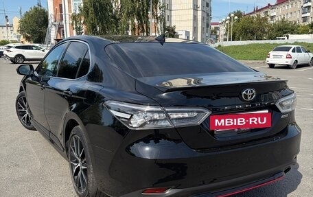 Toyota Camry, 2020 год, 3 100 000 рублей, 10 фотография