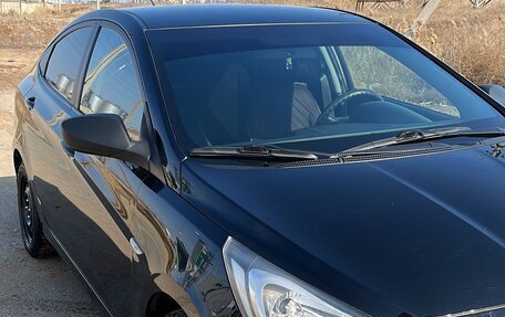 Hyundai Solaris II рестайлинг, 2013 год, 922 000 рублей, 7 фотография