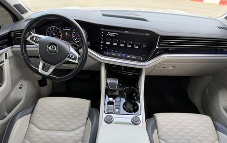 Volkswagen Touareg III, 2020 год, 4 990 000 рублей, 26 фотография