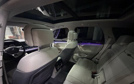 Volkswagen Touareg III, 2020 год, 4 990 000 рублей, 36 фотография