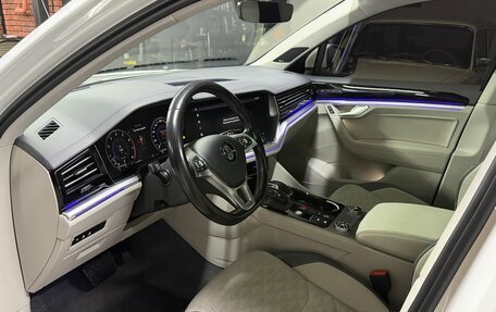 Volkswagen Touareg III, 2020 год, 4 990 000 рублей, 35 фотография
