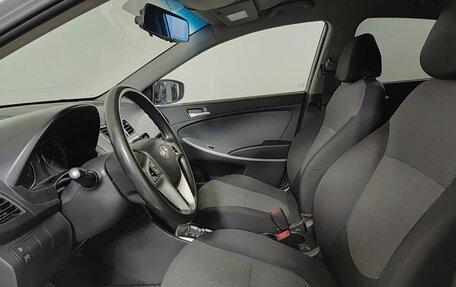 Hyundai Solaris II рестайлинг, 2013 год, 710 000 рублей, 20 фотография