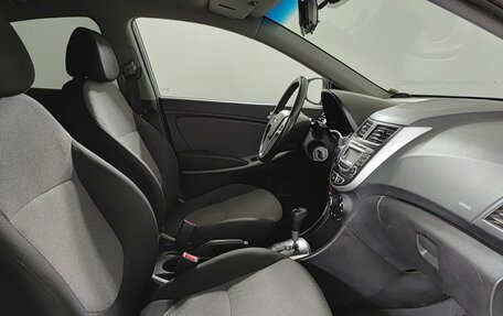 Hyundai Solaris II рестайлинг, 2013 год, 710 000 рублей, 13 фотография
