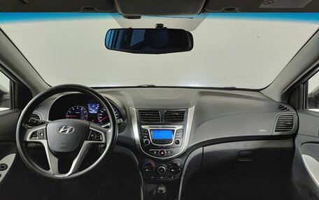 Hyundai Solaris II рестайлинг, 2013 год, 710 000 рублей, 17 фотография