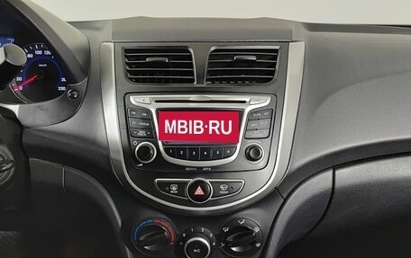 Hyundai Solaris II рестайлинг, 2013 год, 710 000 рублей, 18 фотография