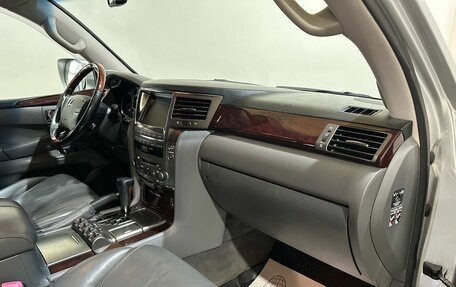 Lexus LX III, 2010 год, 3 200 000 рублей, 26 фотография