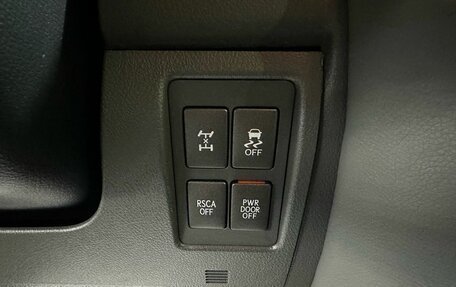 Lexus LX III, 2010 год, 3 200 000 рублей, 30 фотография