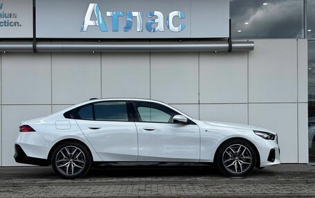 BMW 5 серия, 2025 год, 7 890 000 рублей, 6 фотография