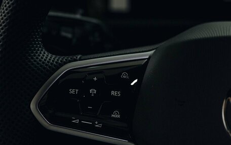Volkswagen Tiguan, 2026 год, 5 350 000 рублей, 38 фотография