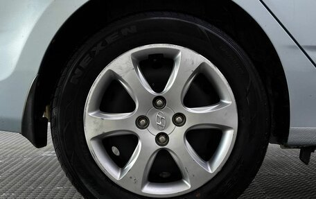 Hyundai Solaris II рестайлинг, 2012 год, 899 000 рублей, 22 фотография