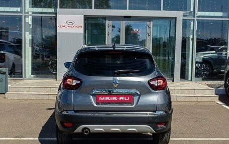 Renault Kaptur I рестайлинг, 2021 год, 1 500 000 рублей, 7 фотография