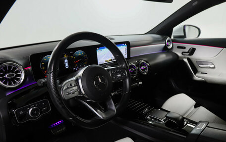 Mercedes-Benz CLA, 2020 год, 2 899 000 рублей, 13 фотография